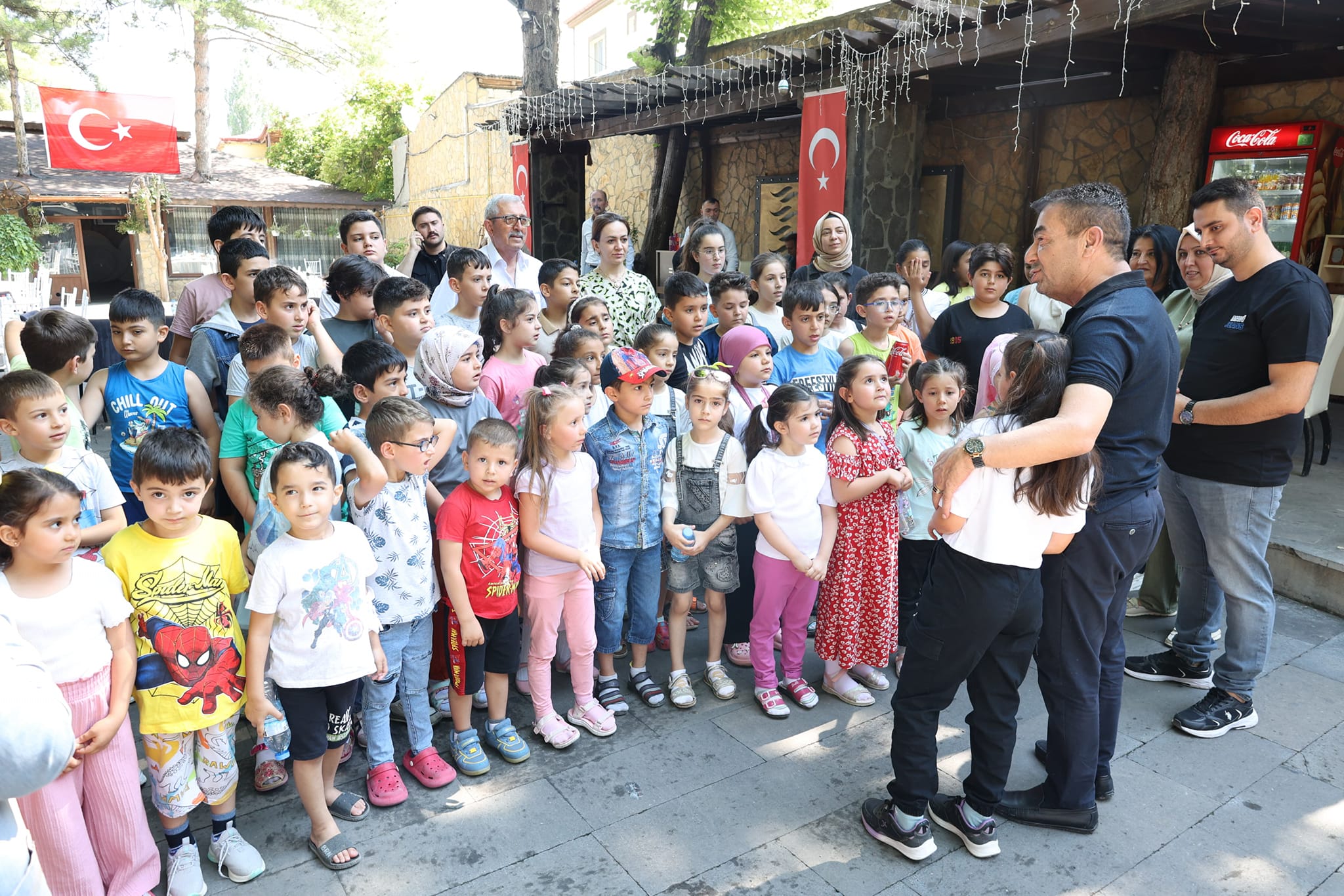 BAŞKAN METİN, ÖĞRENCİLERLE BİR ARAYA GELDİ