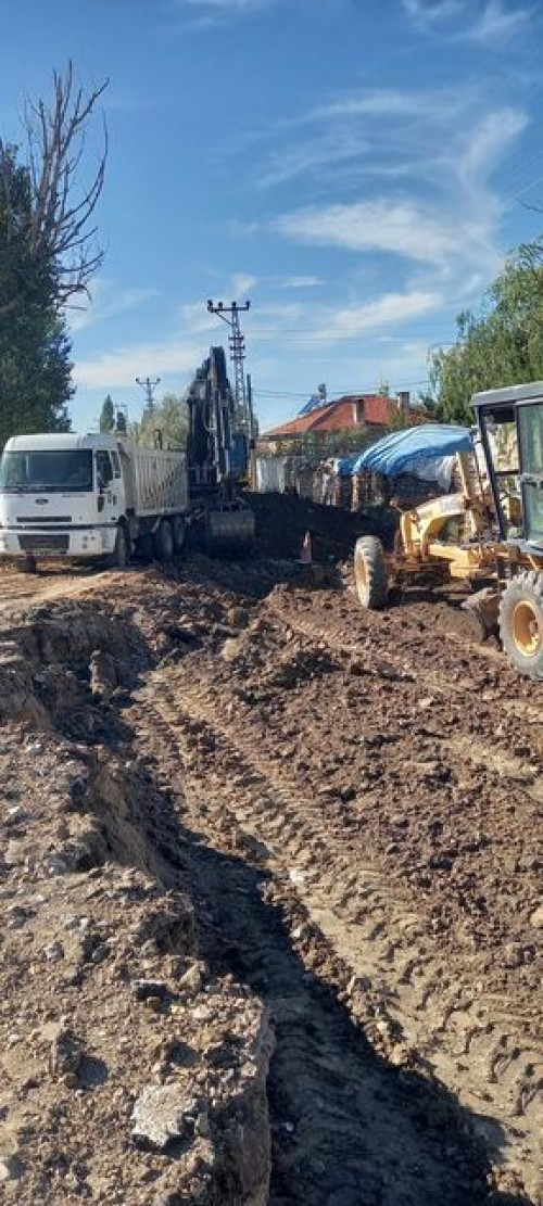 Köprübaşı Mahallemizde alt yapı çalışmaları yapılıyor