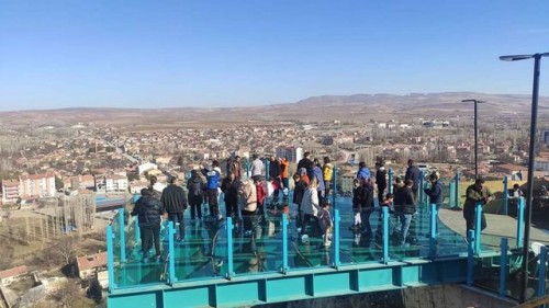 Cam Seyir Terası Kullanıma Kapanmıştır.