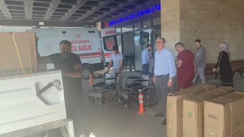 BAŞKAN METİN'DEN BÜNYAN DEVLET HASTANESİNE ANLAMLI HEDİYE