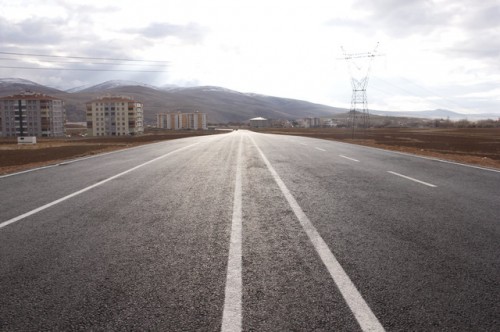 2 KM ' lik alan asfaltlanması tamamlandı.