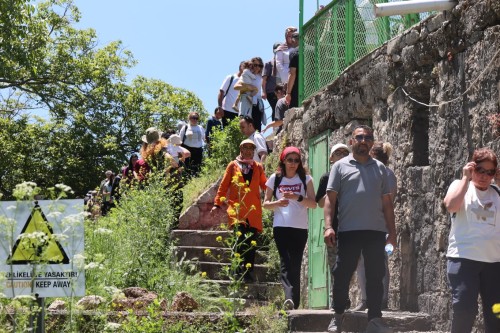 Kamp ve Karavan Etkinliği kapsamında düzenlenen doğa yürüyüşü