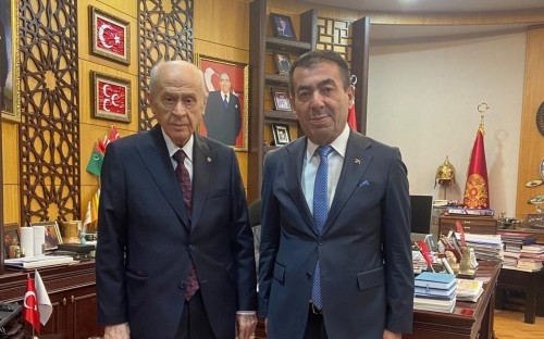 ​Başkanımız Selahattin Metin; MHP Genel Başkanı Sn. Devlet Bahçeli Beyefendiyi ziyaret etti.
