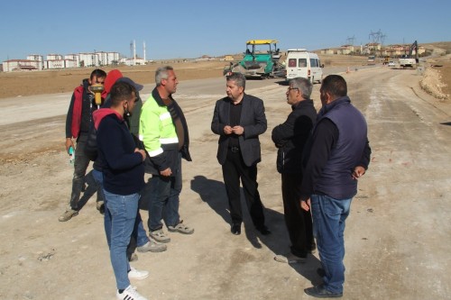 ​BAŞKAN ALTUN BÜNYAN-TUZHİSAR YOLU İKİNCİ ETAP ÇALIŞMALARINI YERİNDE İNCELEDİ