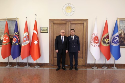 Millî Savunma Bakanı Sayın Yaşar Güler'i ziyaret