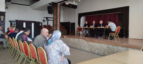 İHTİYAÇ SAHİPLERİNE KOMBİ TEMİNİ İÇİN TOPLANTI GERÇEKLEŞTİRİLDİ