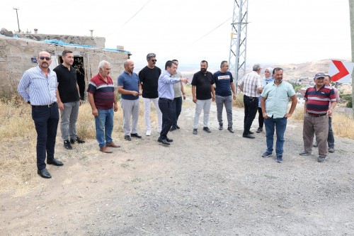 TEHLİKE ARZ EDEN VİRAJDA YOL GENİŞLETME ÇALIŞMALARI BAŞLADI