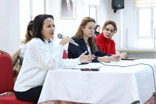 BÜNYANLI KADINLARIMIZA İŞ İSTİHDAMI