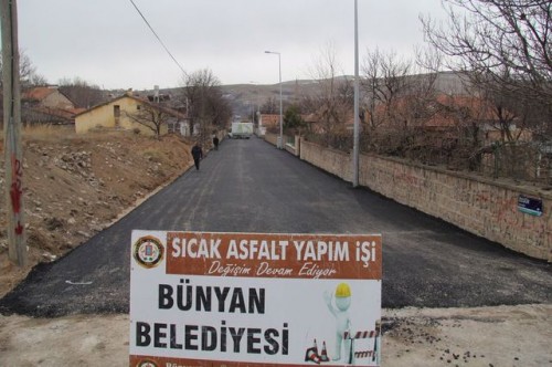 ASFALT ÇALIŞMALARIMIZ GERGEME MAHALLEMİZDE DEVAM EDİYOR.