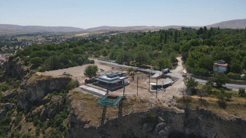 İKİNCİ CAM TERAS